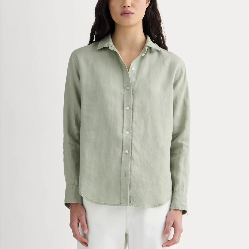 Everlane Must-Have Shirt in Linen